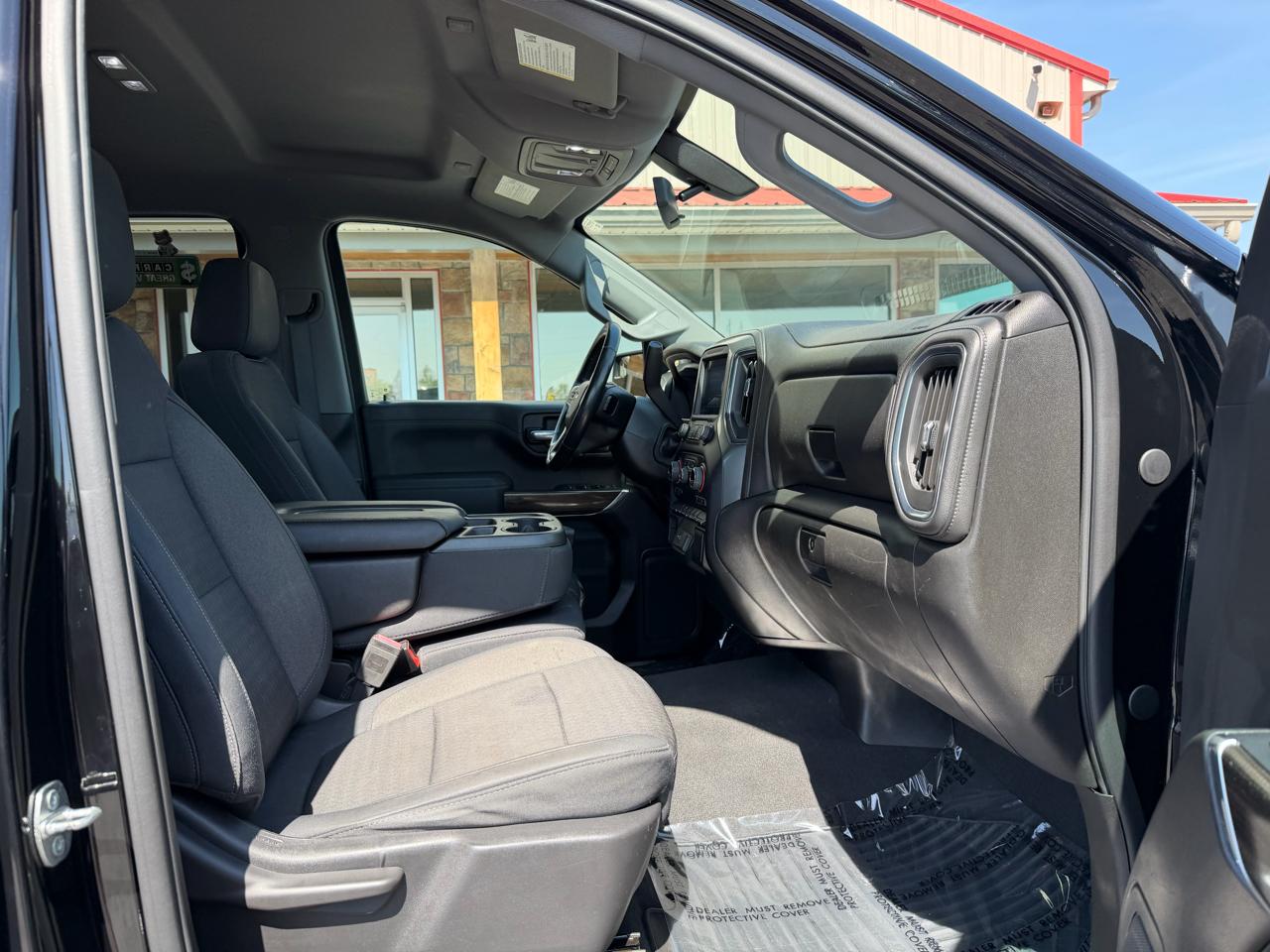 Chevrolet Silverado 1500 4WD Double Cab 147" LT 2019