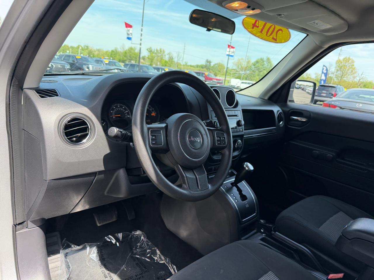 Jeep Patriot FWD 4dr Altitude 2014