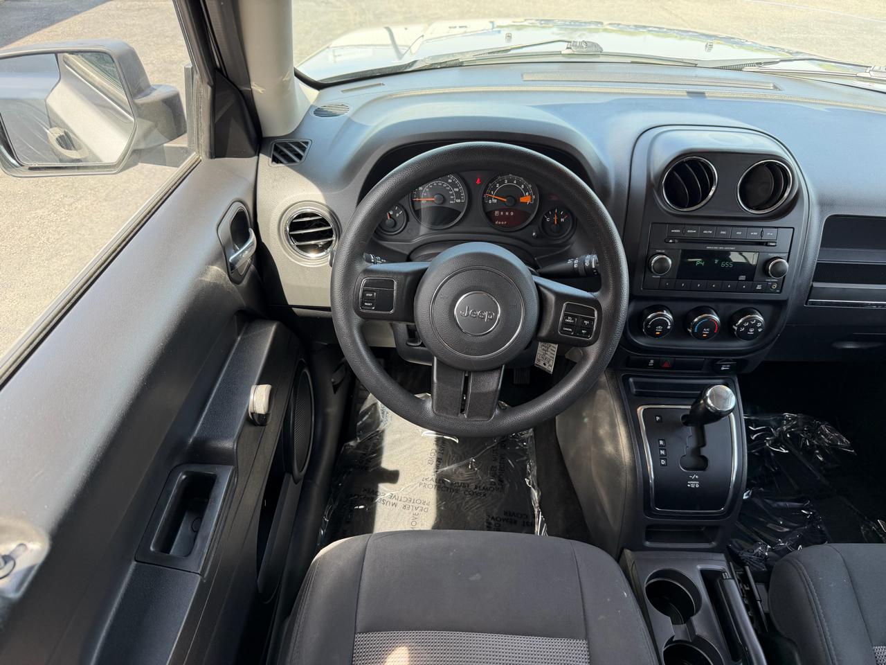 Jeep Patriot FWD 4dr Altitude 2014