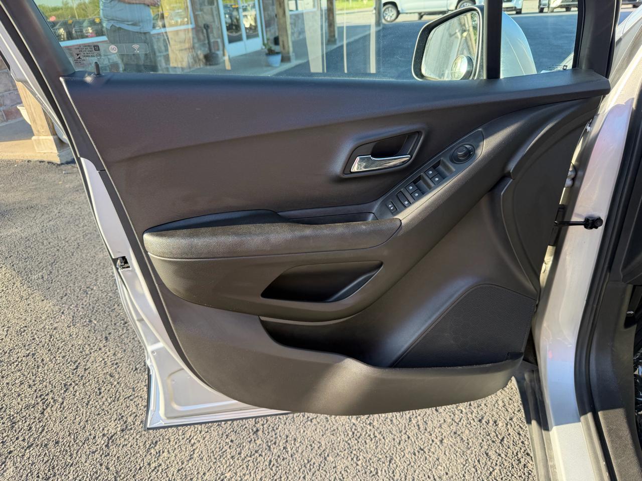 Chevrolet Trax AWD 4dr LS 2019