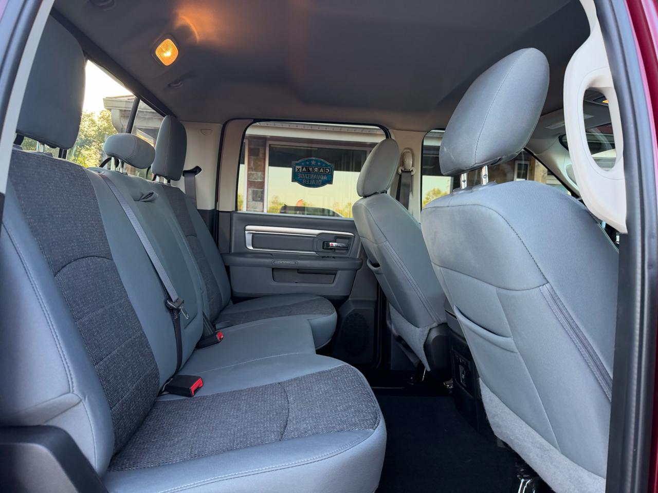 RAM 1500 Classic Warlock 4x4 Crew Cab 5'7" Box 2019