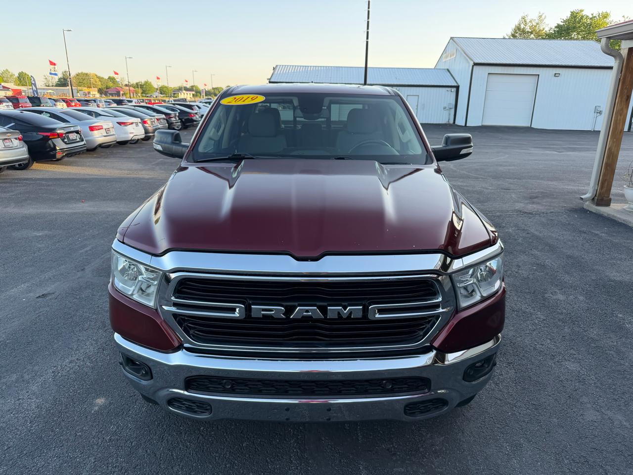 RAM 1500 Big Horn/Lone Star 4x4 Crew Cab 5'7" Box 2019