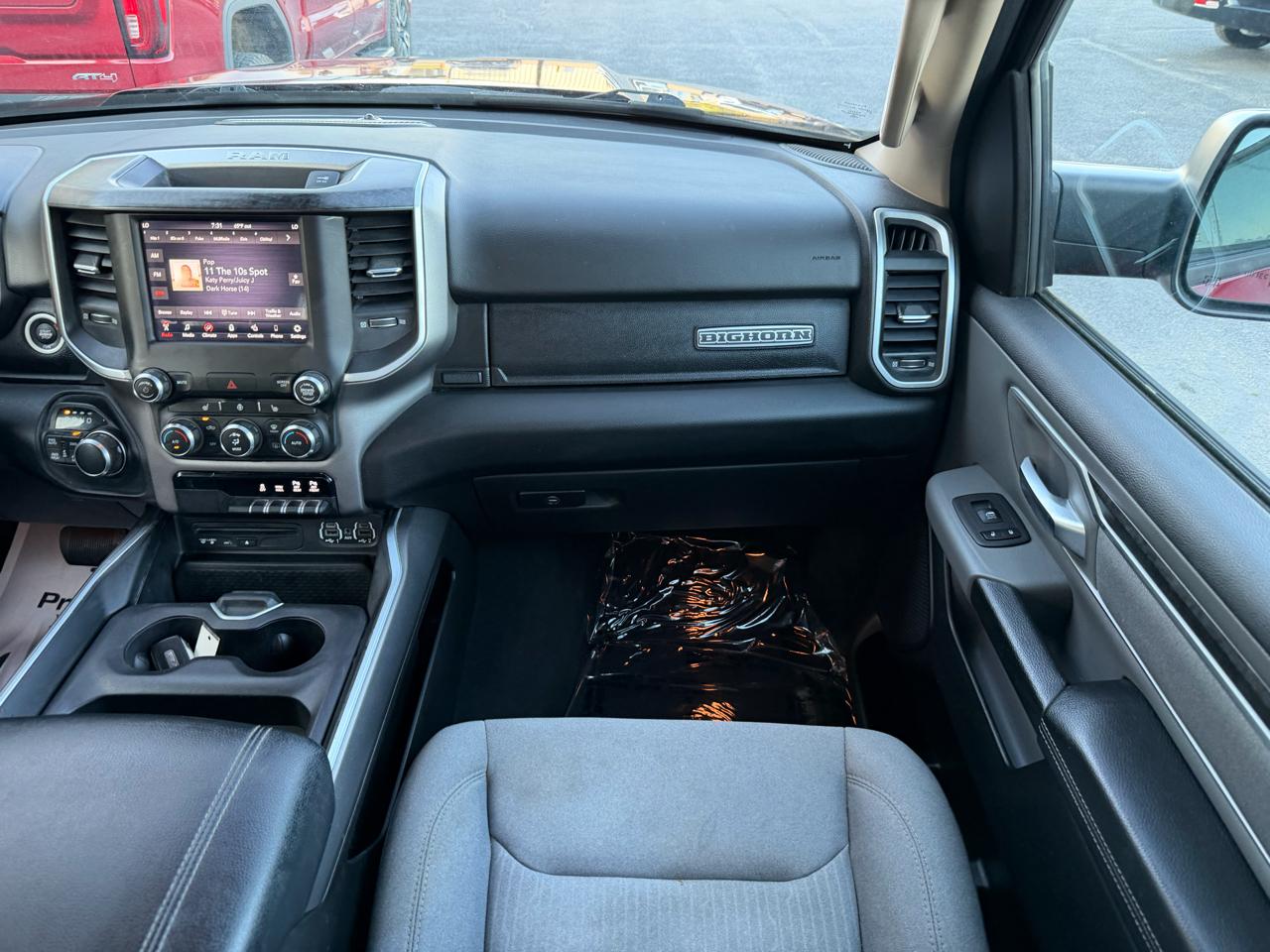 RAM 1500 Big Horn/Lone Star 4x4 Crew Cab 5'7" Box 2019