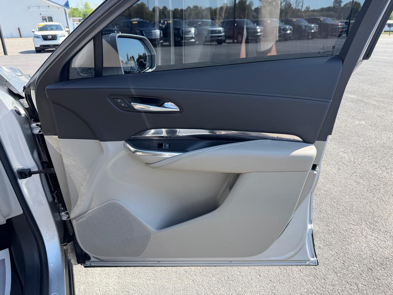 Cadillac XT4 AWD 4dr Luxury 2019