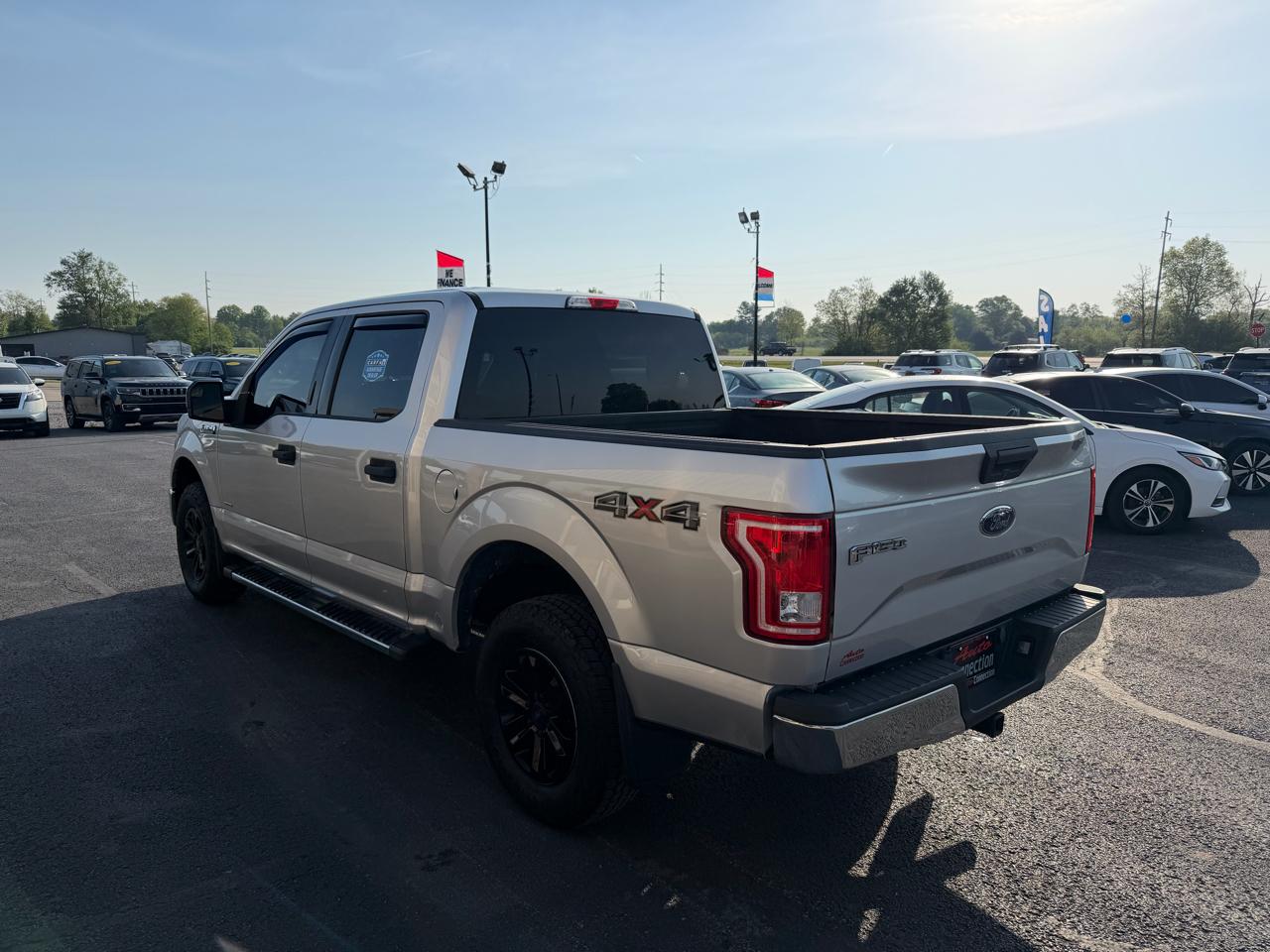 Ford F-150 4WD SuperCrew 139" XLT 2017