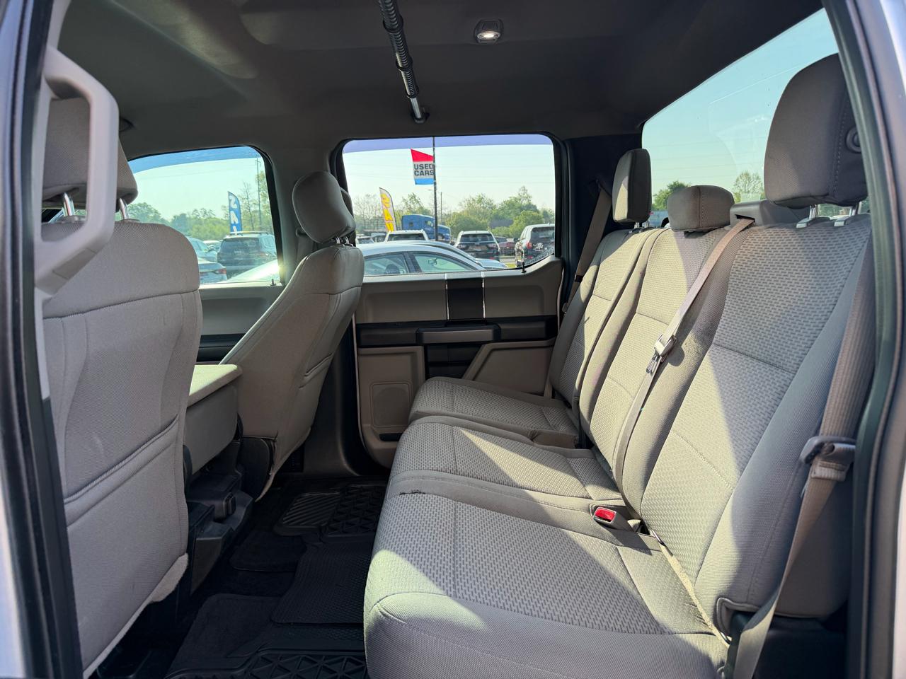 Ford F-150 4WD SuperCrew 139" XLT 2017