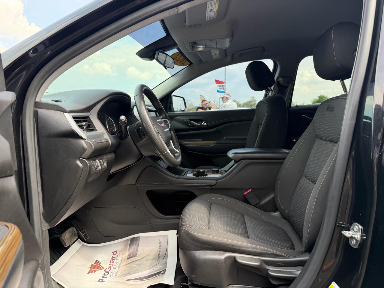 GMC Acadia FWD 4dr SLE 2022