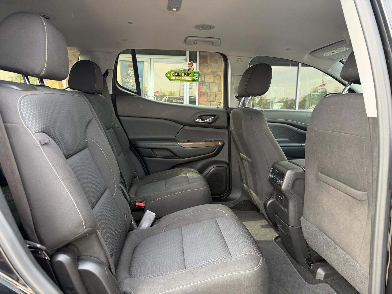 GMC Acadia FWD 4dr SLE 2022