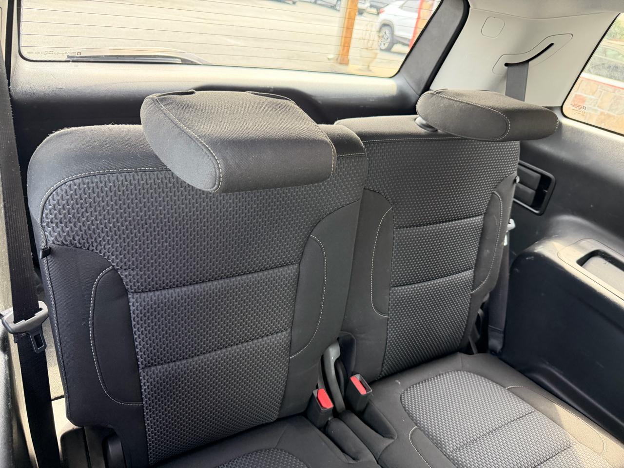 GMC Acadia FWD 4dr SLE 2022