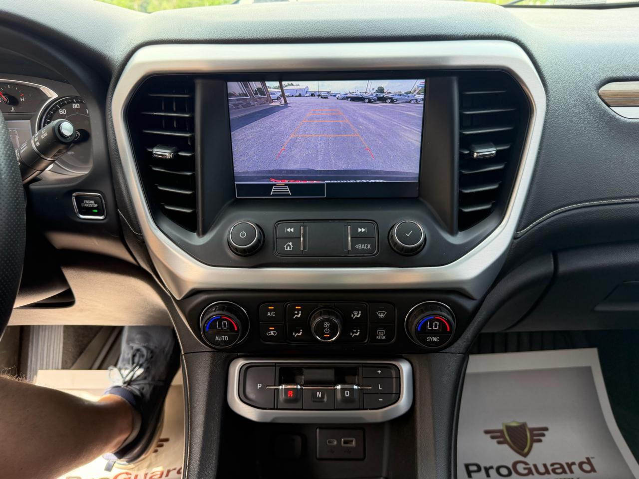 GMC Acadia FWD 4dr SLE 2022