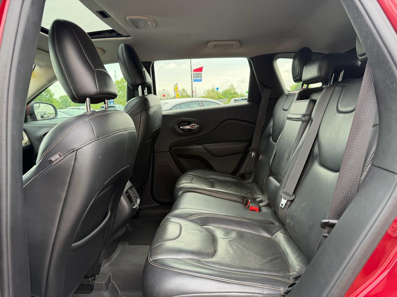 Jeep Cherokee 4WD 4dr Limited 2016