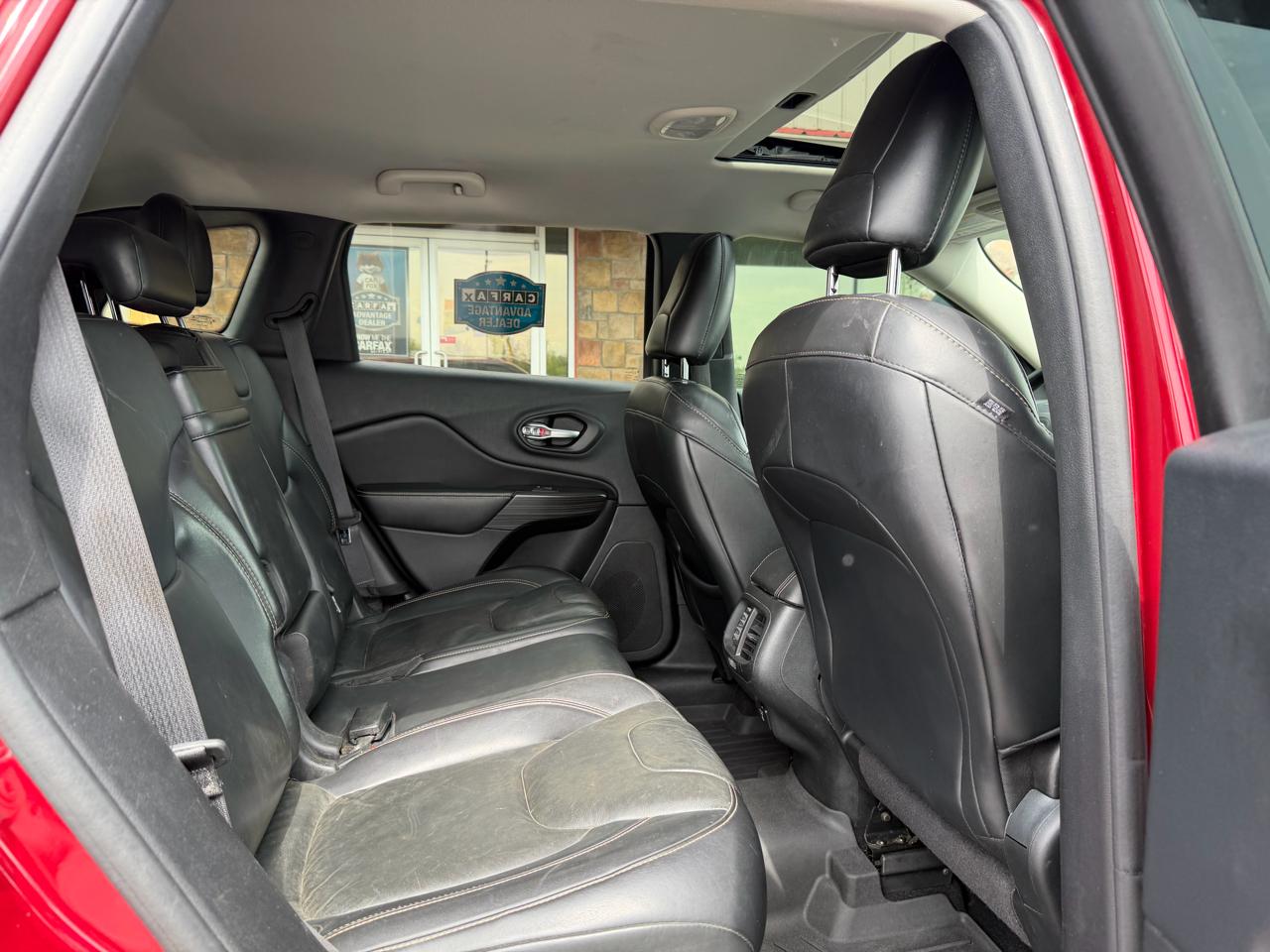 Jeep Cherokee 4WD 4dr Limited 2016