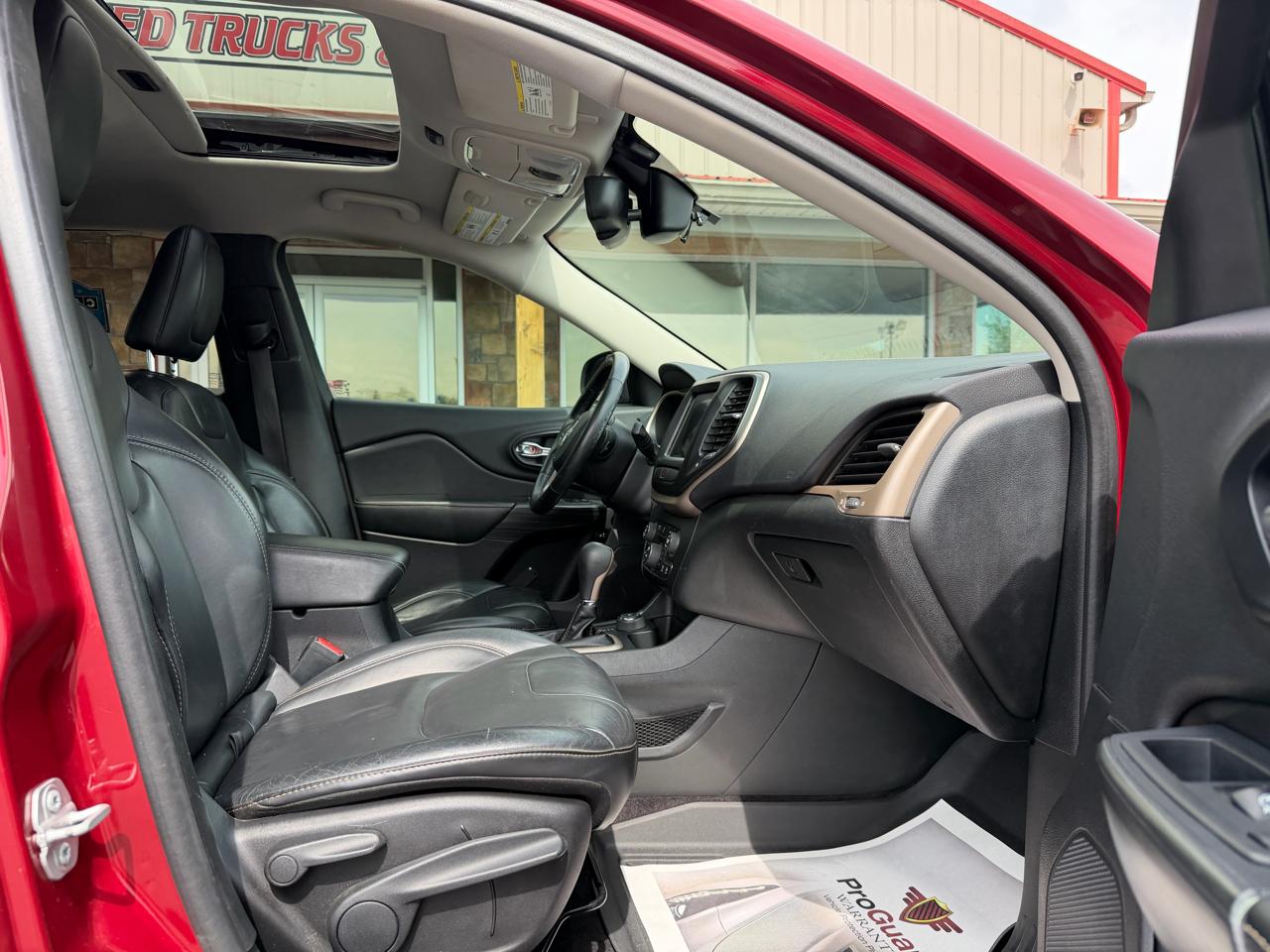 Jeep Cherokee 4WD 4dr Limited 2016