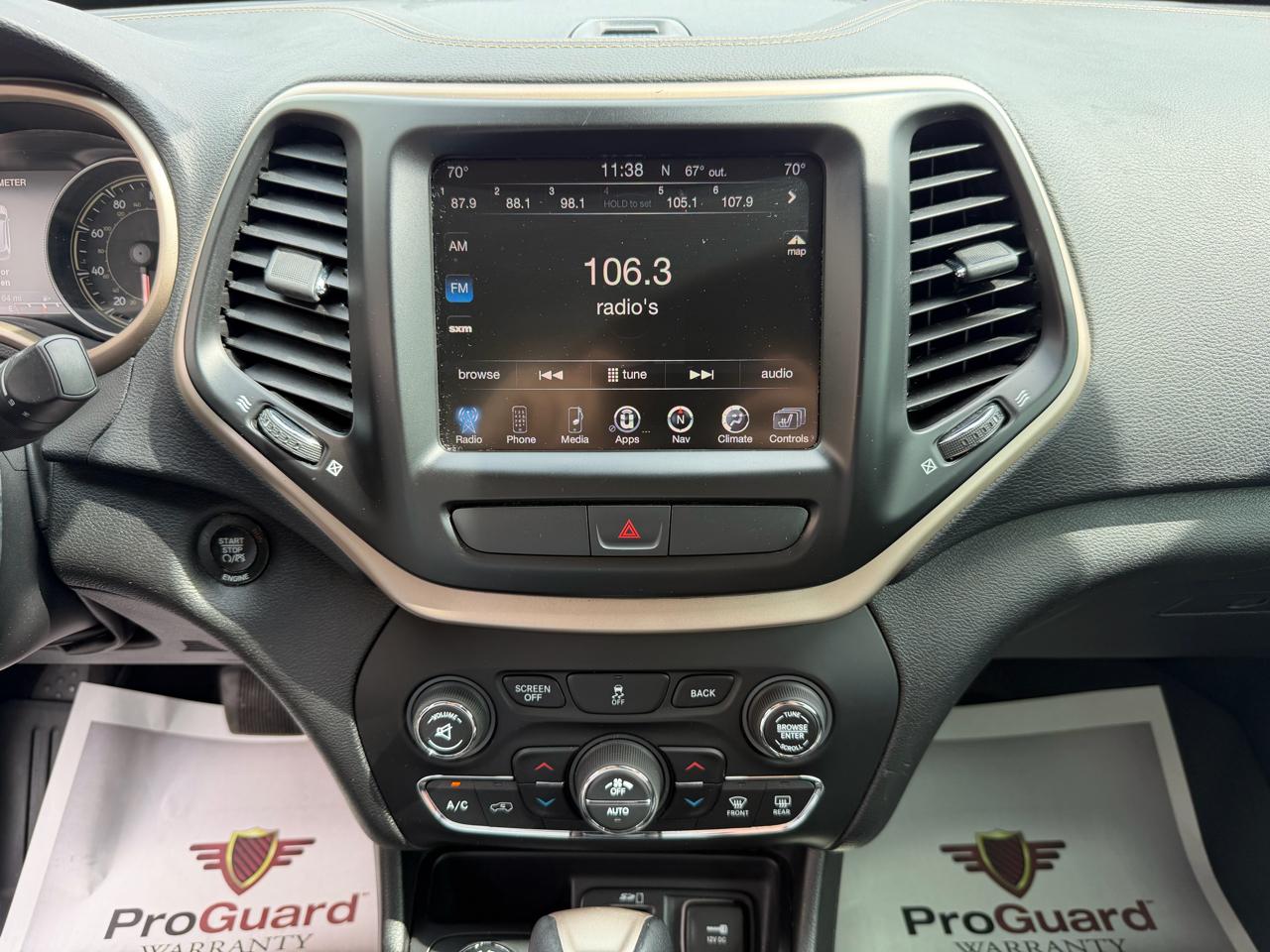 Jeep Cherokee 4WD 4dr Limited 2016