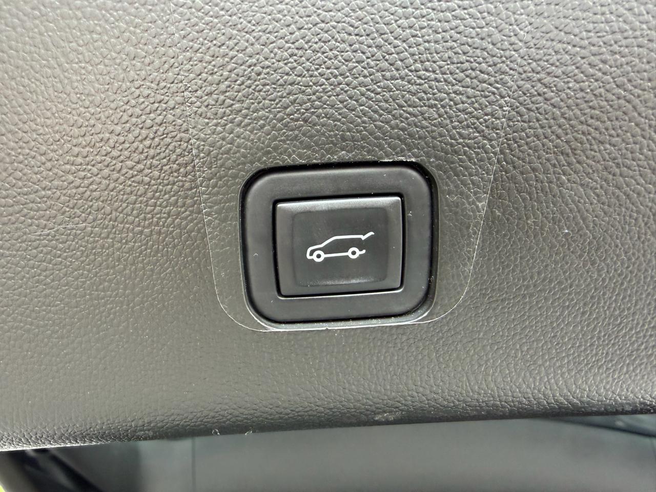 Chevrolet Traverse AWD 4dr LT Cloth w/1LT 2023