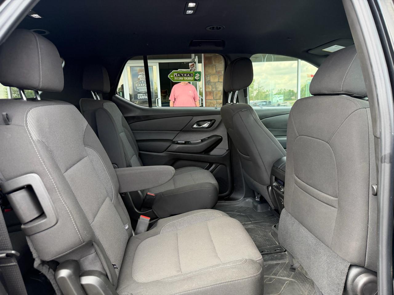 Chevrolet Traverse AWD 4dr LT Cloth w/1LT 2023