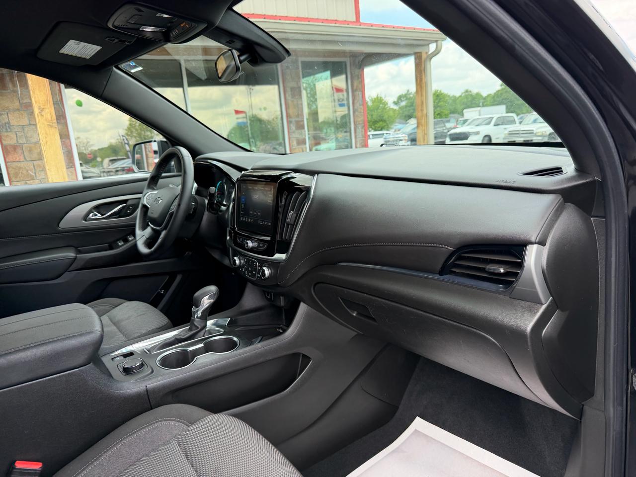 Chevrolet Traverse AWD 4dr LT Cloth w/1LT 2023