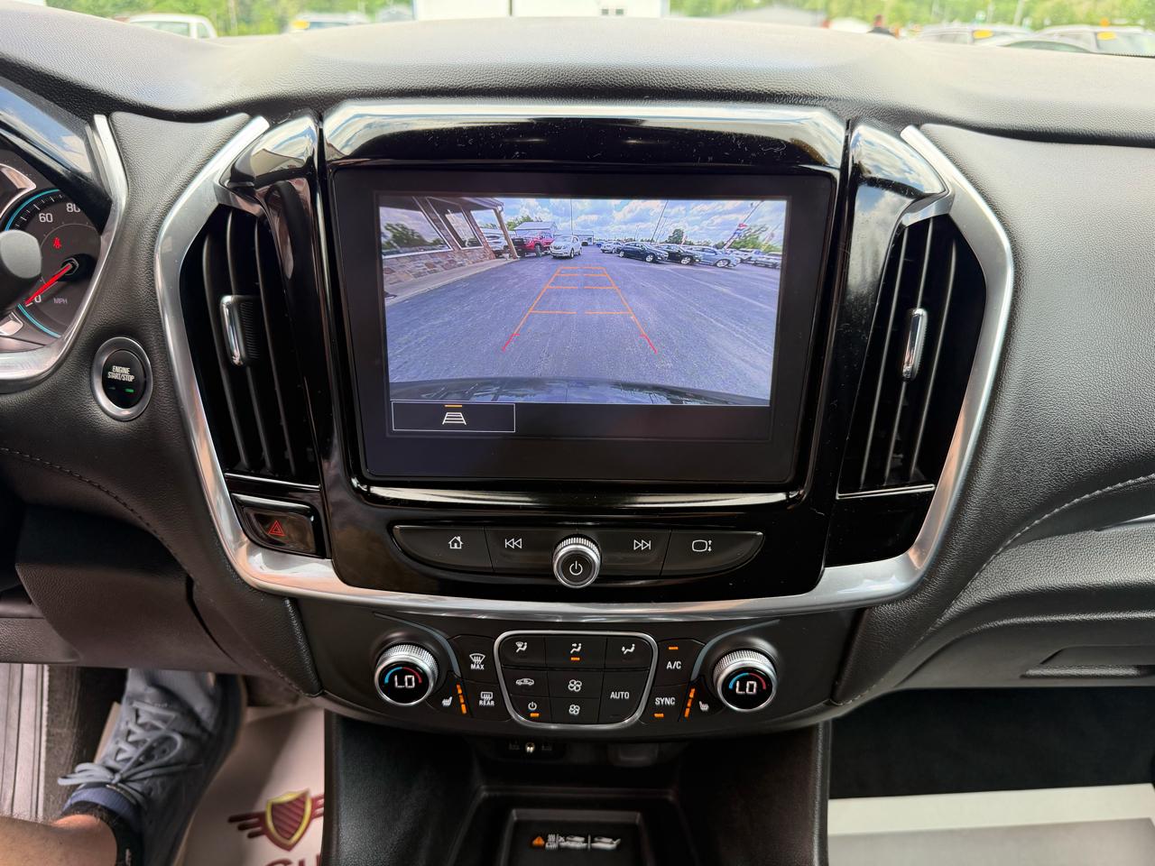 Chevrolet Traverse AWD 4dr LT Cloth w/1LT 2023