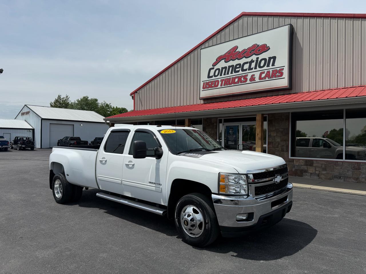 2013 Chevrolet Silverado 3500HD 4WD Crew Cab 167.7" LTZ