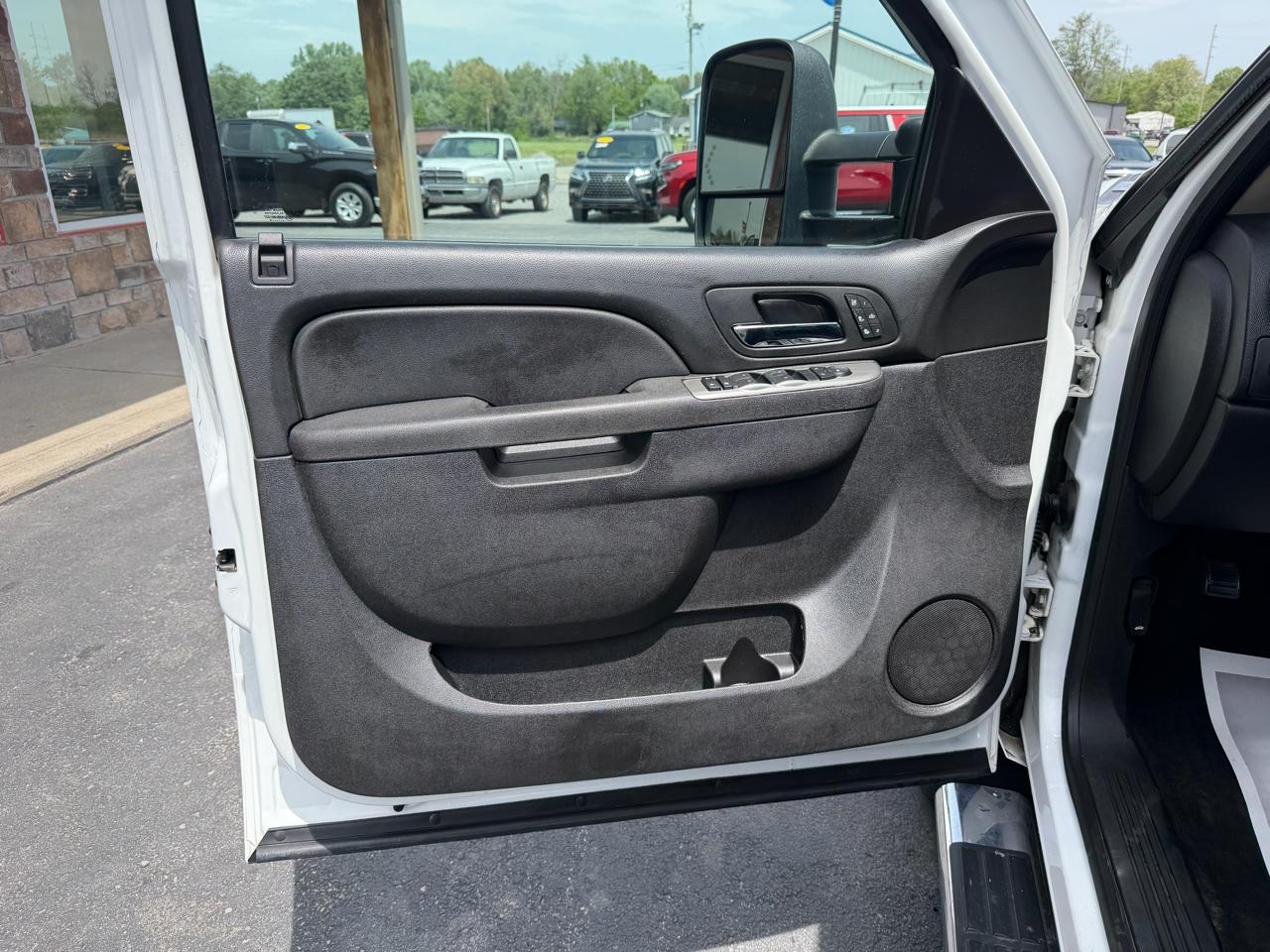 Chevrolet Silverado 3500HD 4WD Crew Cab 167.7" LTZ 2013