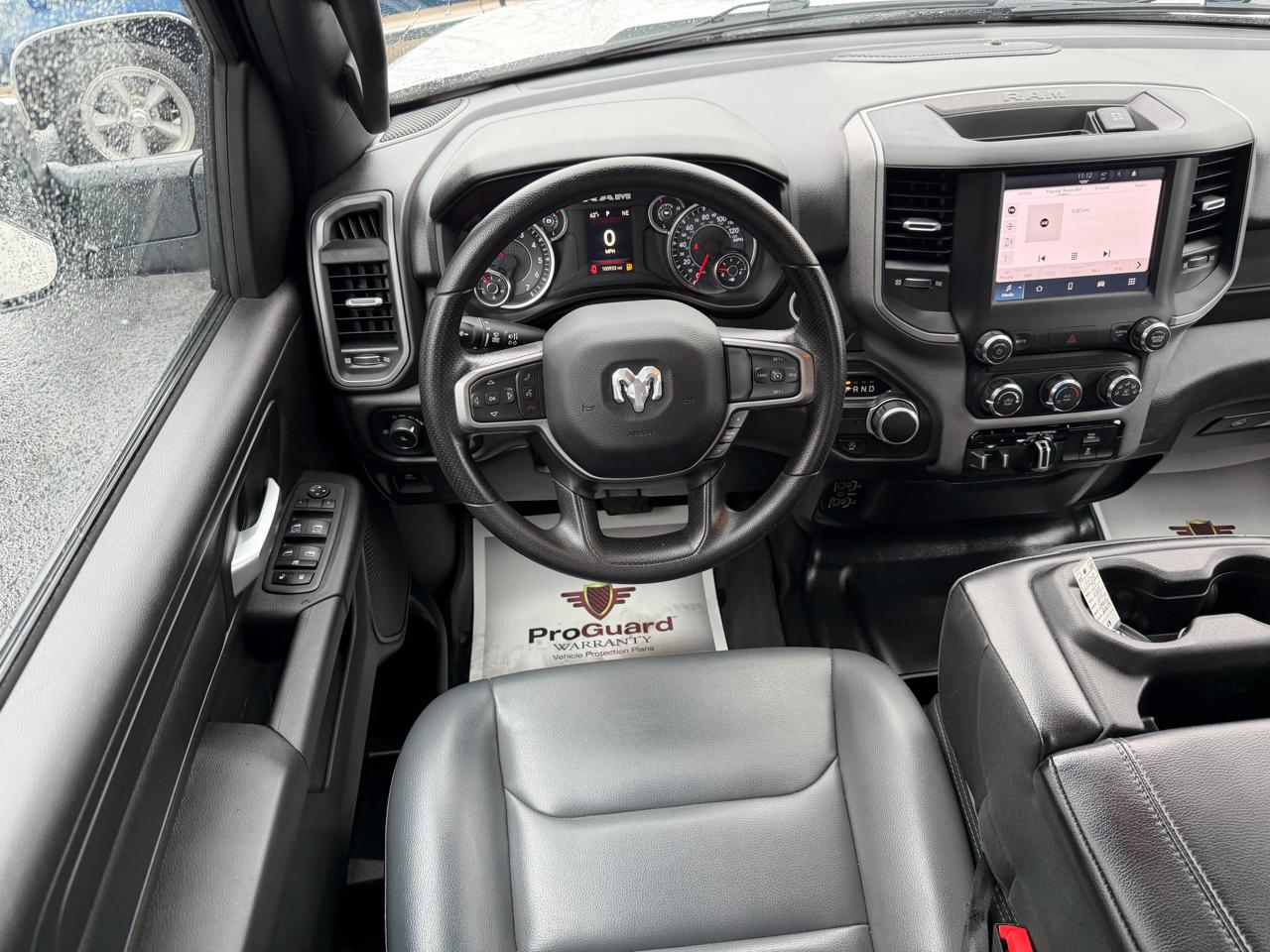RAM 1500 2WD Quad Cab 140.5" Tradesman 2024