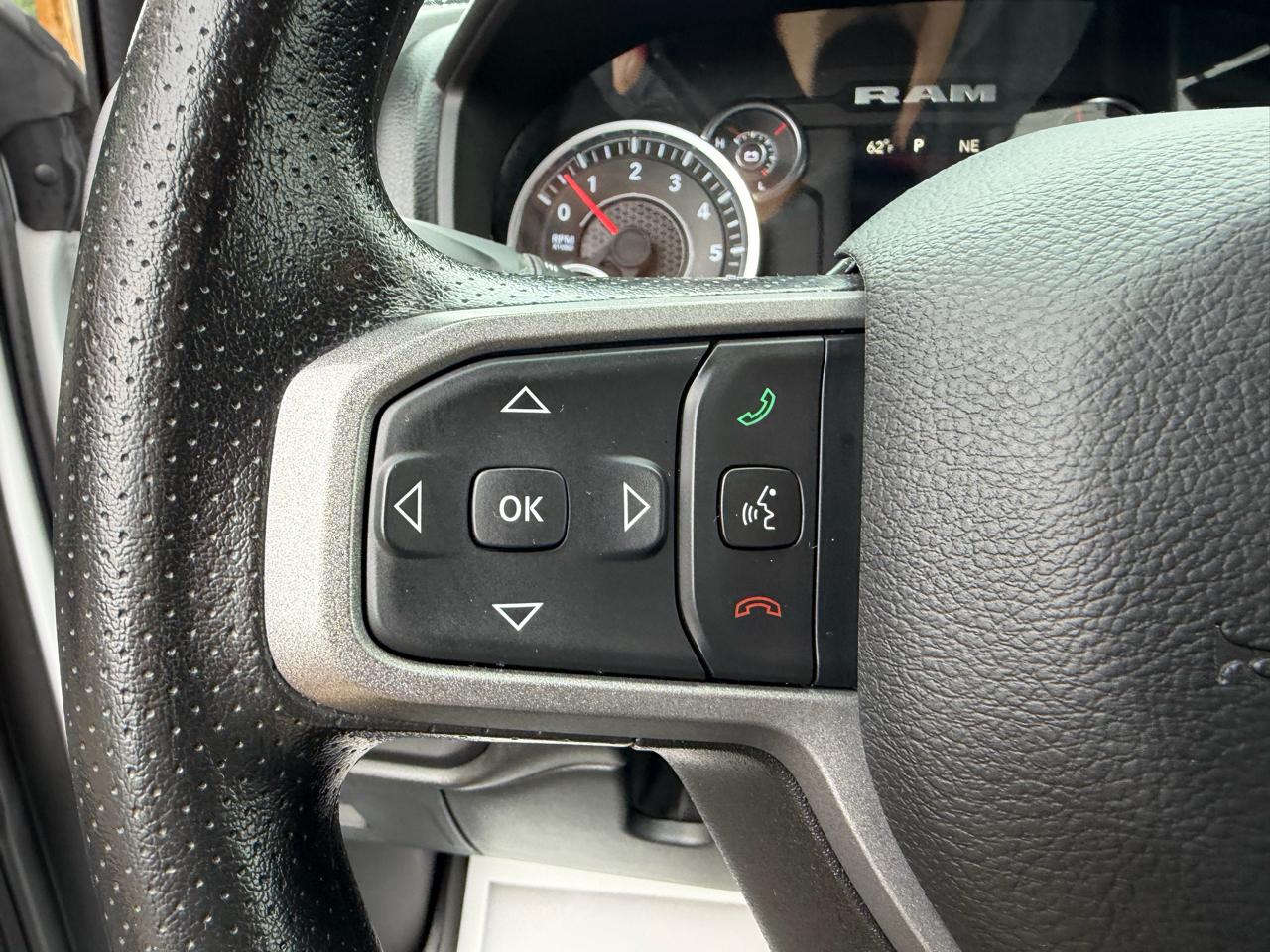 RAM 1500 2WD Quad Cab 140.5" Tradesman 2024