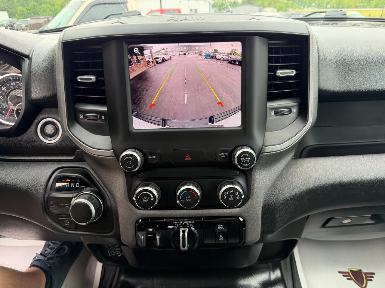 RAM 1500 2WD Quad Cab 140.5" Tradesman 2024