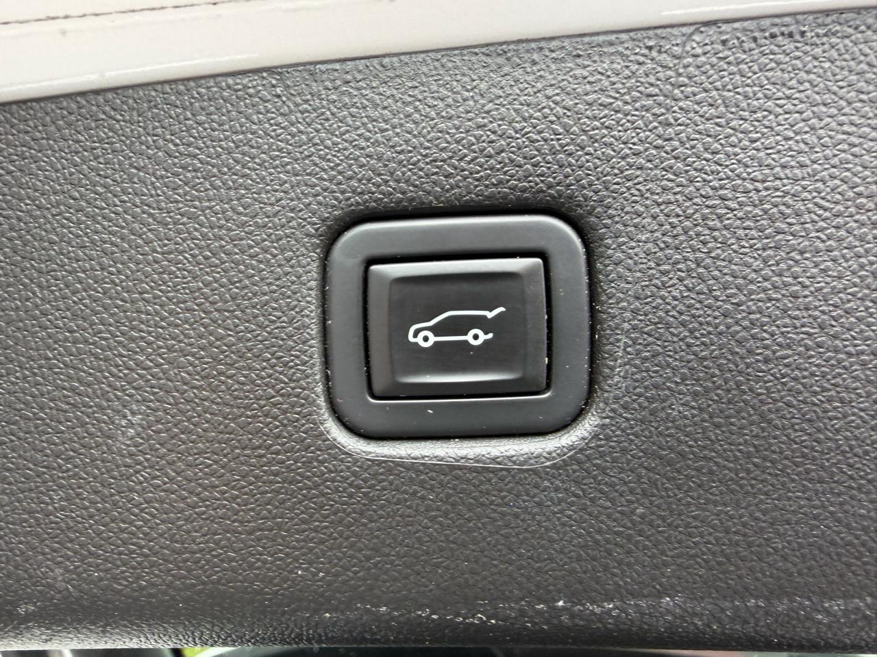 Chevrolet Blazer AWD 4dr RS 2020