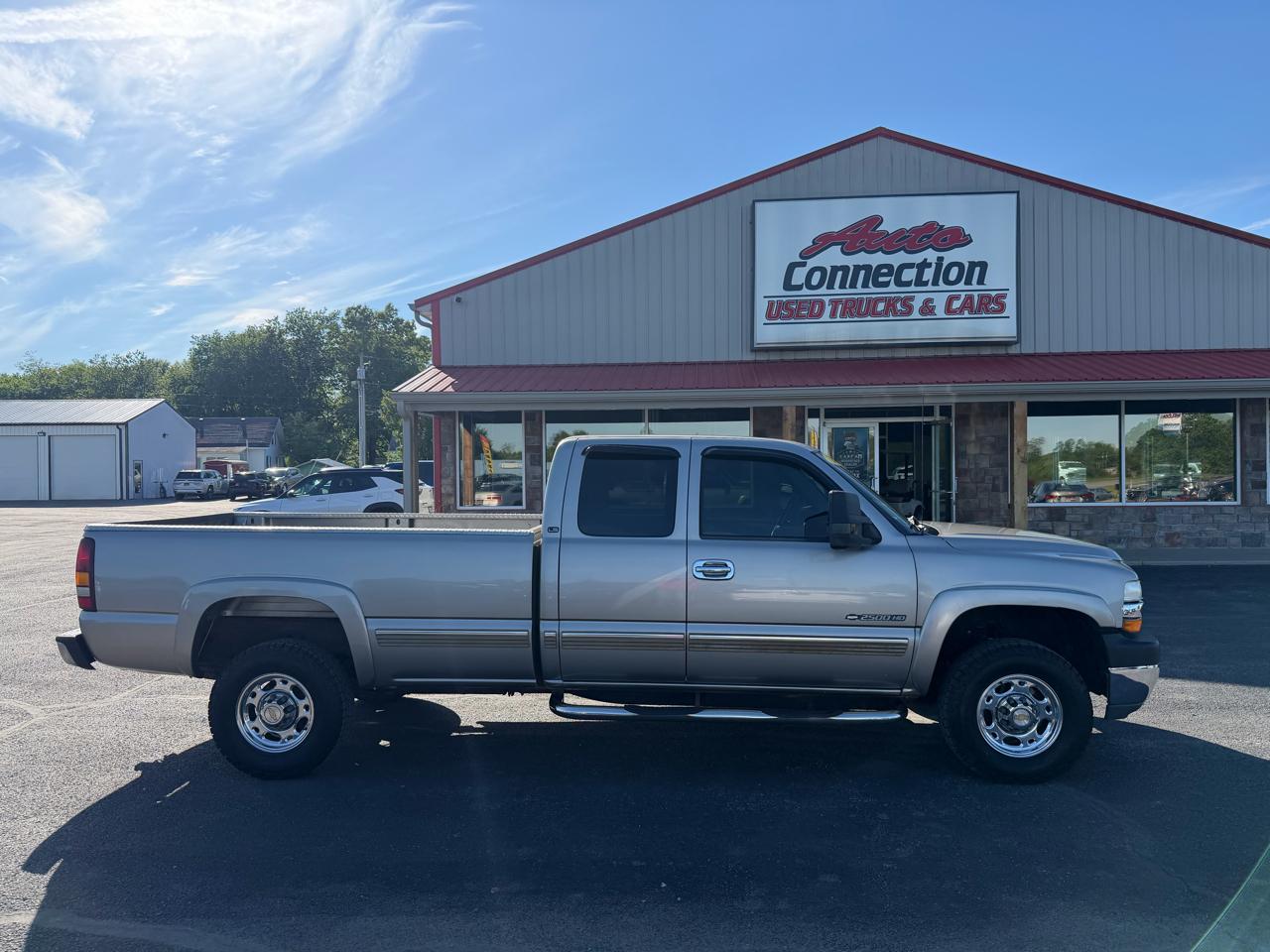 Chevrolet Silverado 2500HD Ext Cab 157.5" WB LS 2001