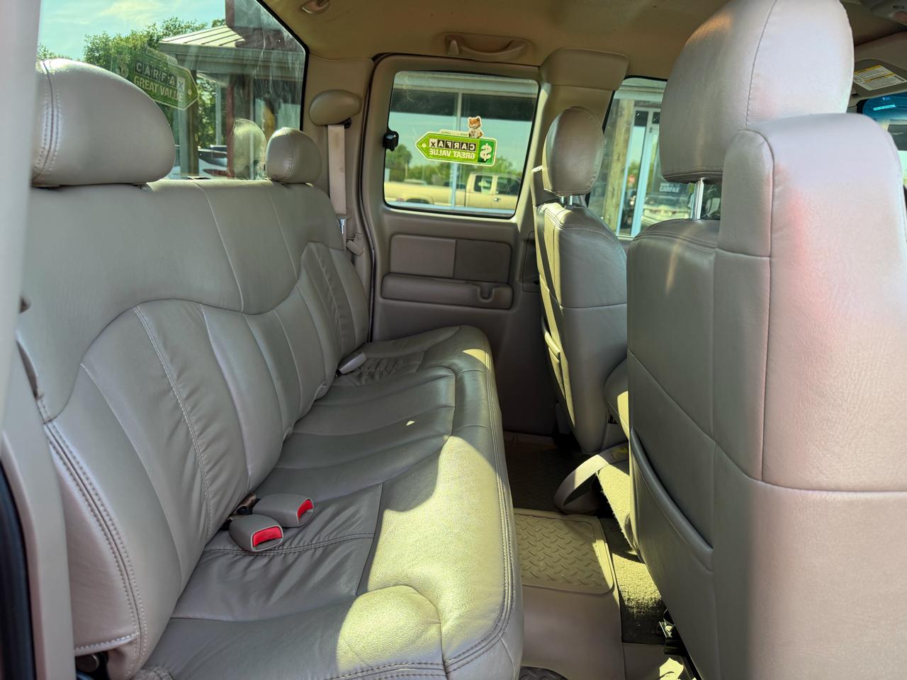 Chevrolet Silverado 2500HD Ext Cab 157.5" WB LS 2001