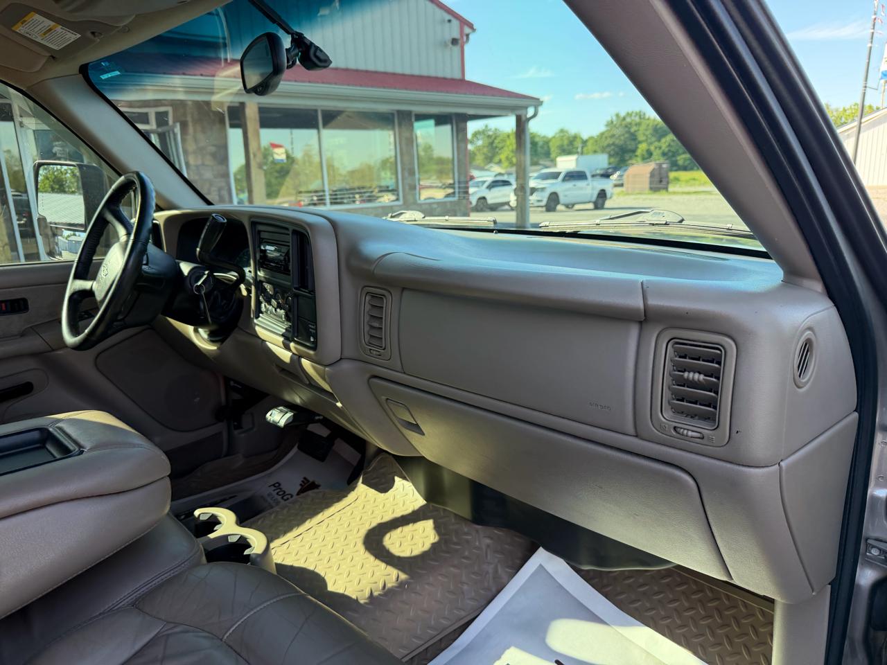 Chevrolet Silverado 2500HD Ext Cab 157.5" WB LS 2001