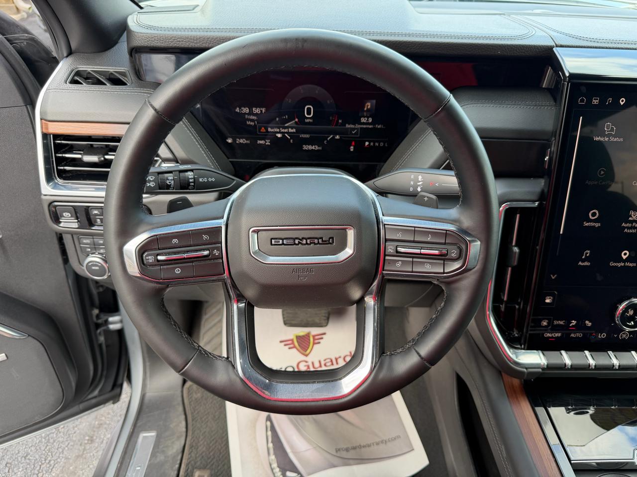 GMC Yukon XL 4WD 4dr Denali 2025