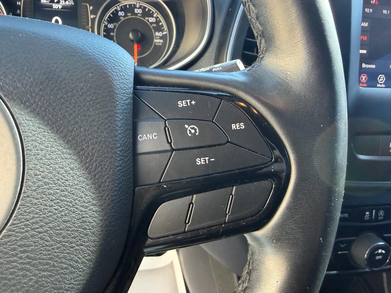 Jeep Cherokee Altitude 4x4 2021