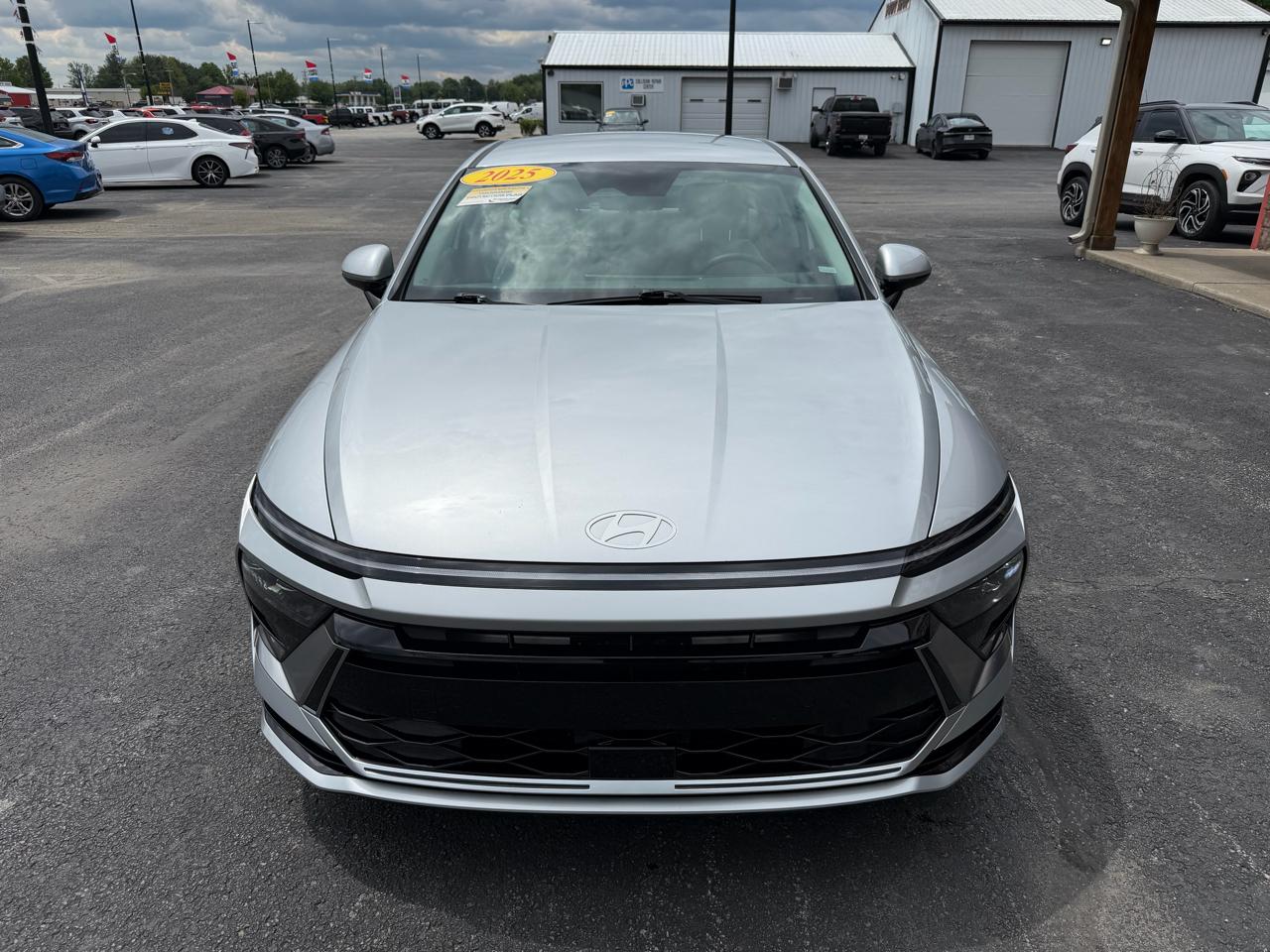 Hyundai Sonata SEL FWD 2025
