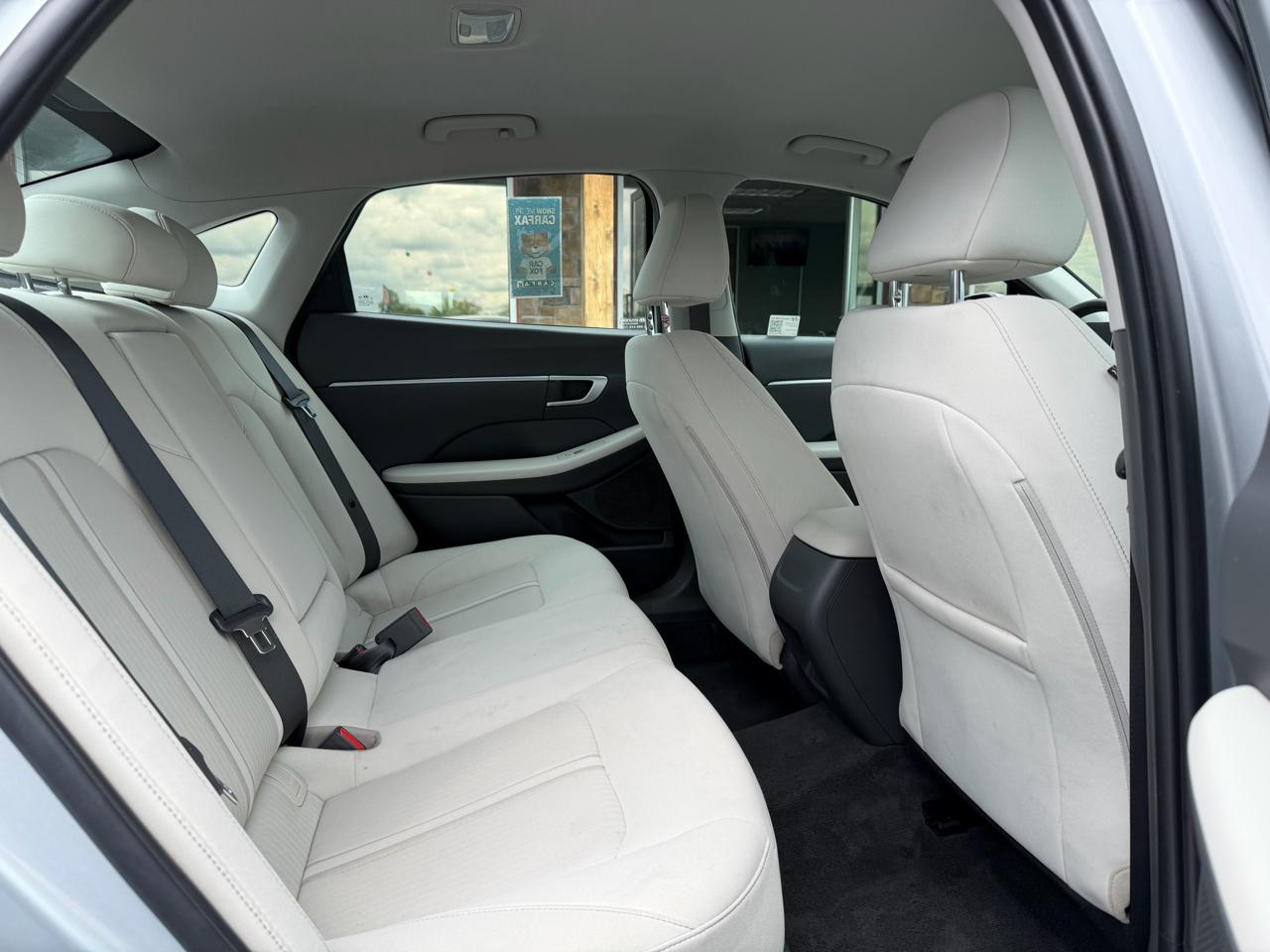 Hyundai Sonata SEL FWD 2025