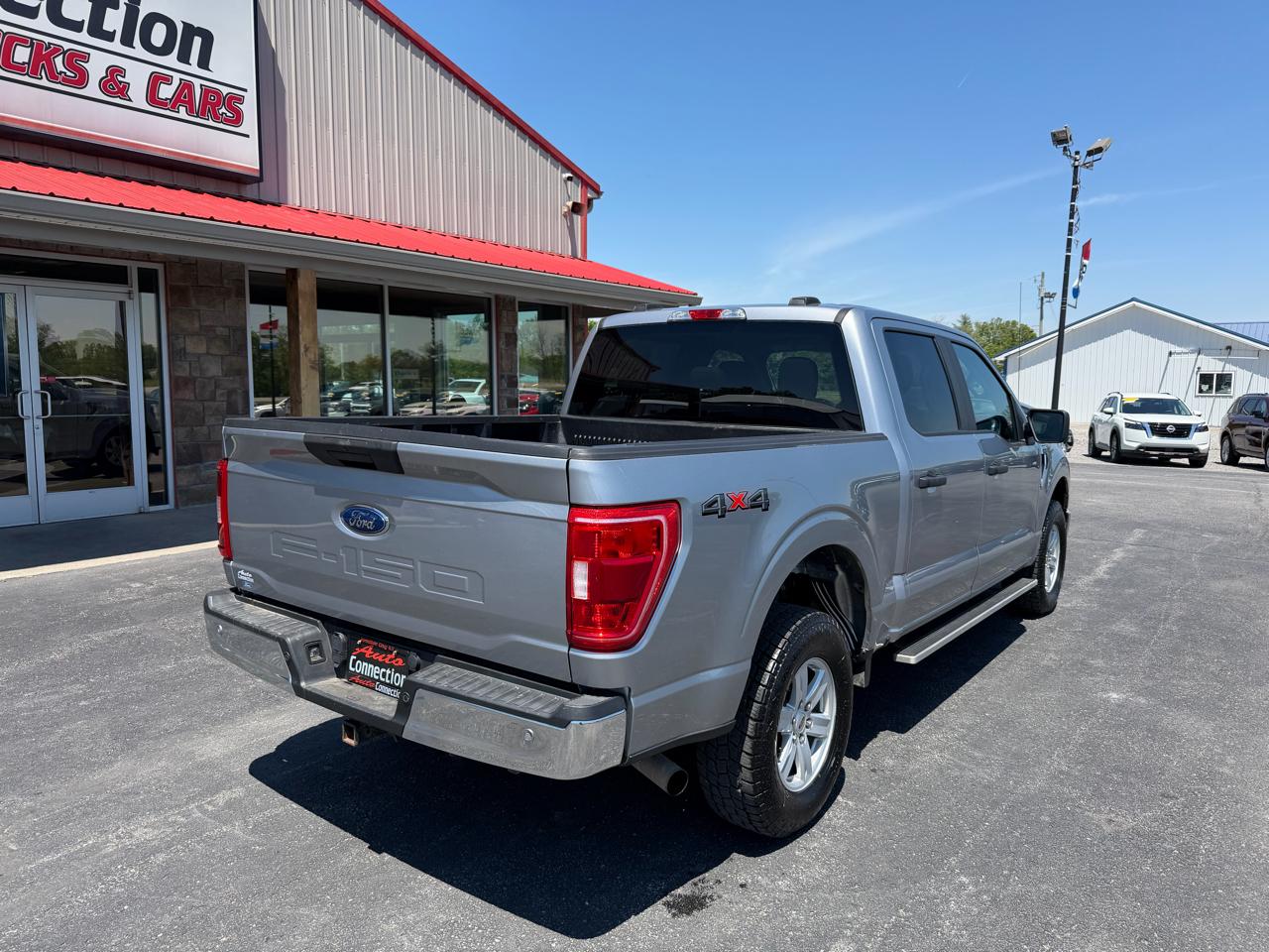 Ford F-150 4WD SuperCrew 145" XLT 2021