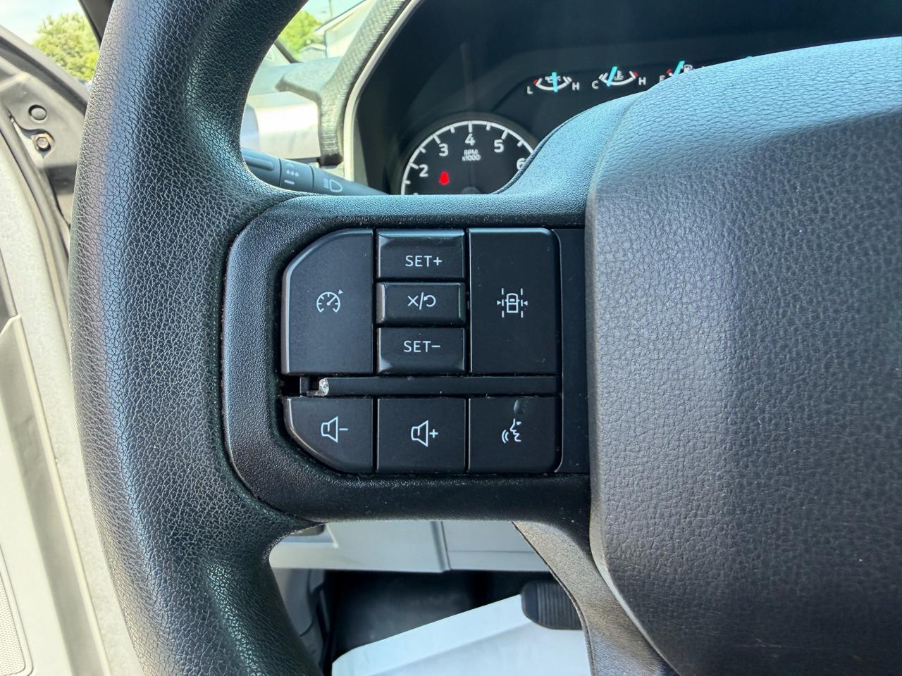 Ford F-150 4WD SuperCrew 145" XLT 2021