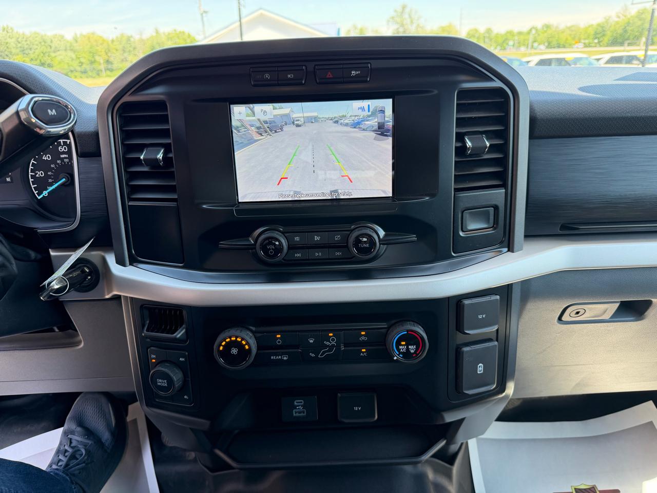 Ford F-150 4WD SuperCrew 145" XLT 2021