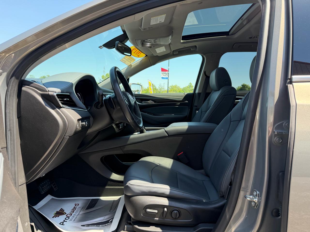 Buick Enclave AWD 4dr Essence 2019