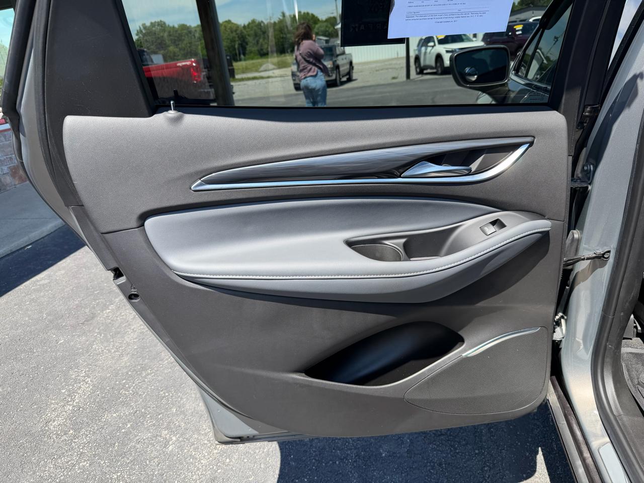 Buick Enclave AWD 4dr Essence 2019