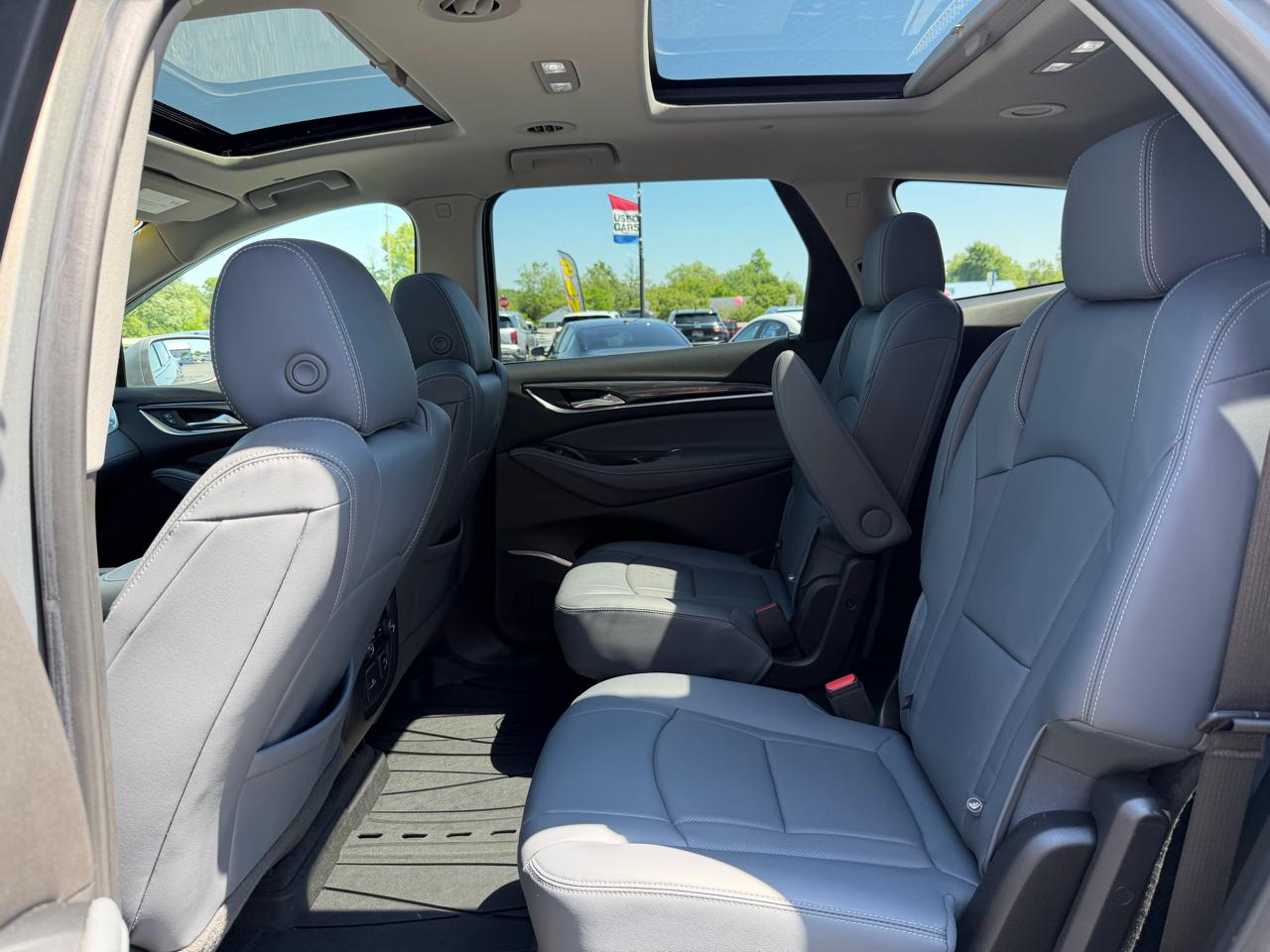 Buick Enclave AWD 4dr Essence 2019