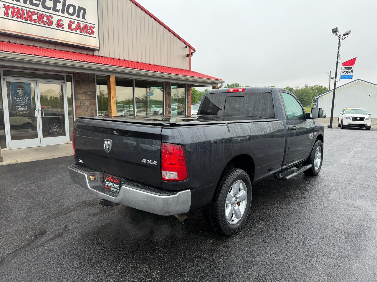 RAM 1500 Classic Tradesman 4x4 Reg Cab 8' Box 2019