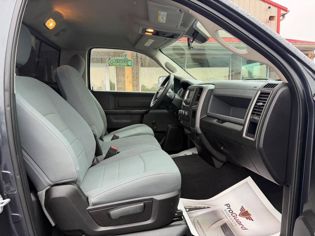 RAM 1500 Classic Tradesman 4x4 Reg Cab 8' Box 2019