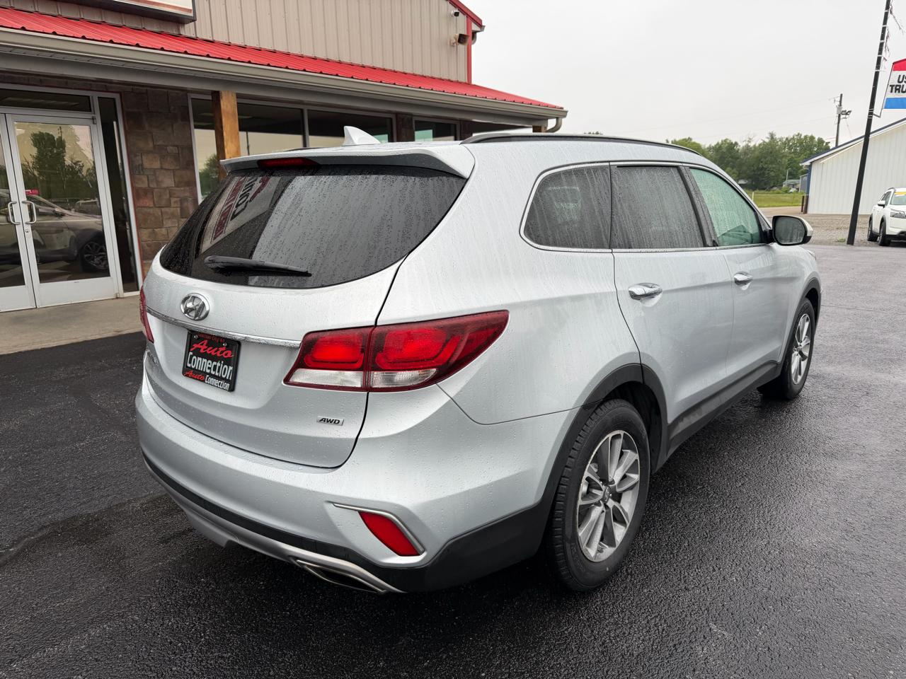 Hyundai Santa Fe SE 3.3L Auto AWD 2017