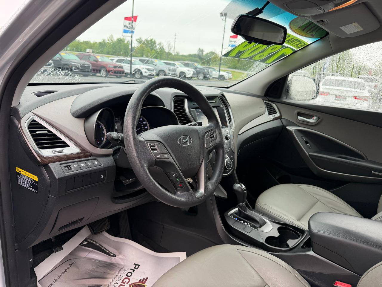 Hyundai Santa Fe SE 3.3L Auto AWD 2017