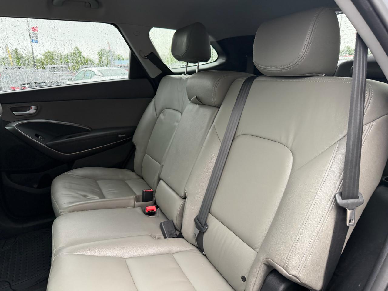 Hyundai Santa Fe SE 3.3L Auto AWD 2017