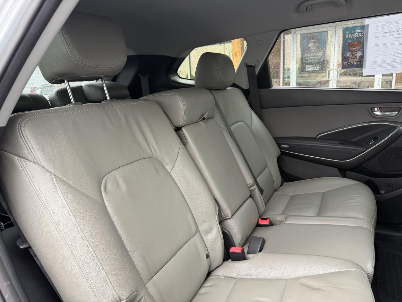 Hyundai Santa Fe SE 3.3L Auto AWD 2017