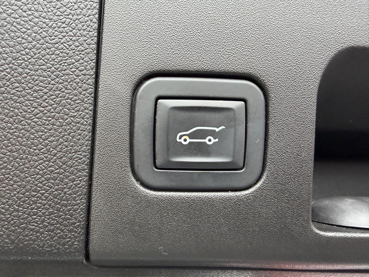 Cadillac XT4 AWD 4dr Premium Luxury 2019