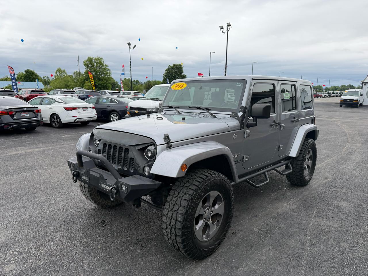 Jeep Wrangler Unlimited 4WD 4dr Sahara 2016