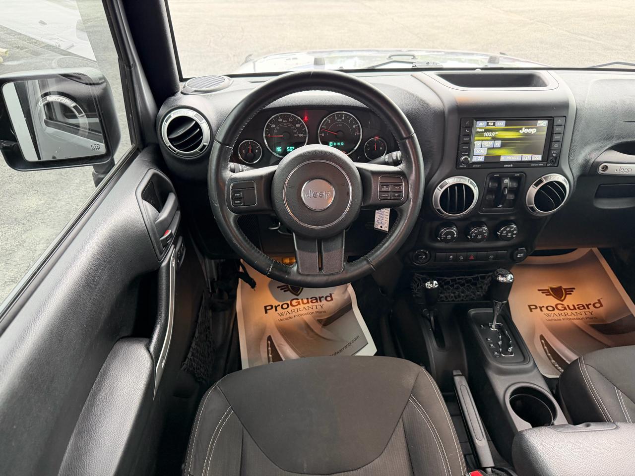 Jeep Wrangler Unlimited 4WD 4dr Sahara 2016